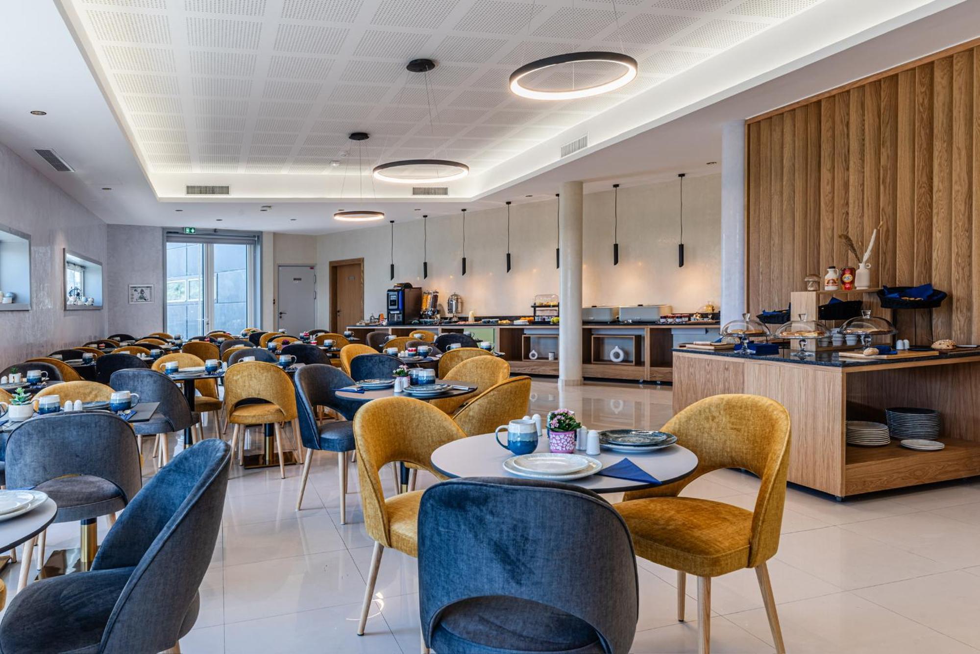 Brit Hotel Privilege Paris Роні-су-Буа Екстер'єр фото