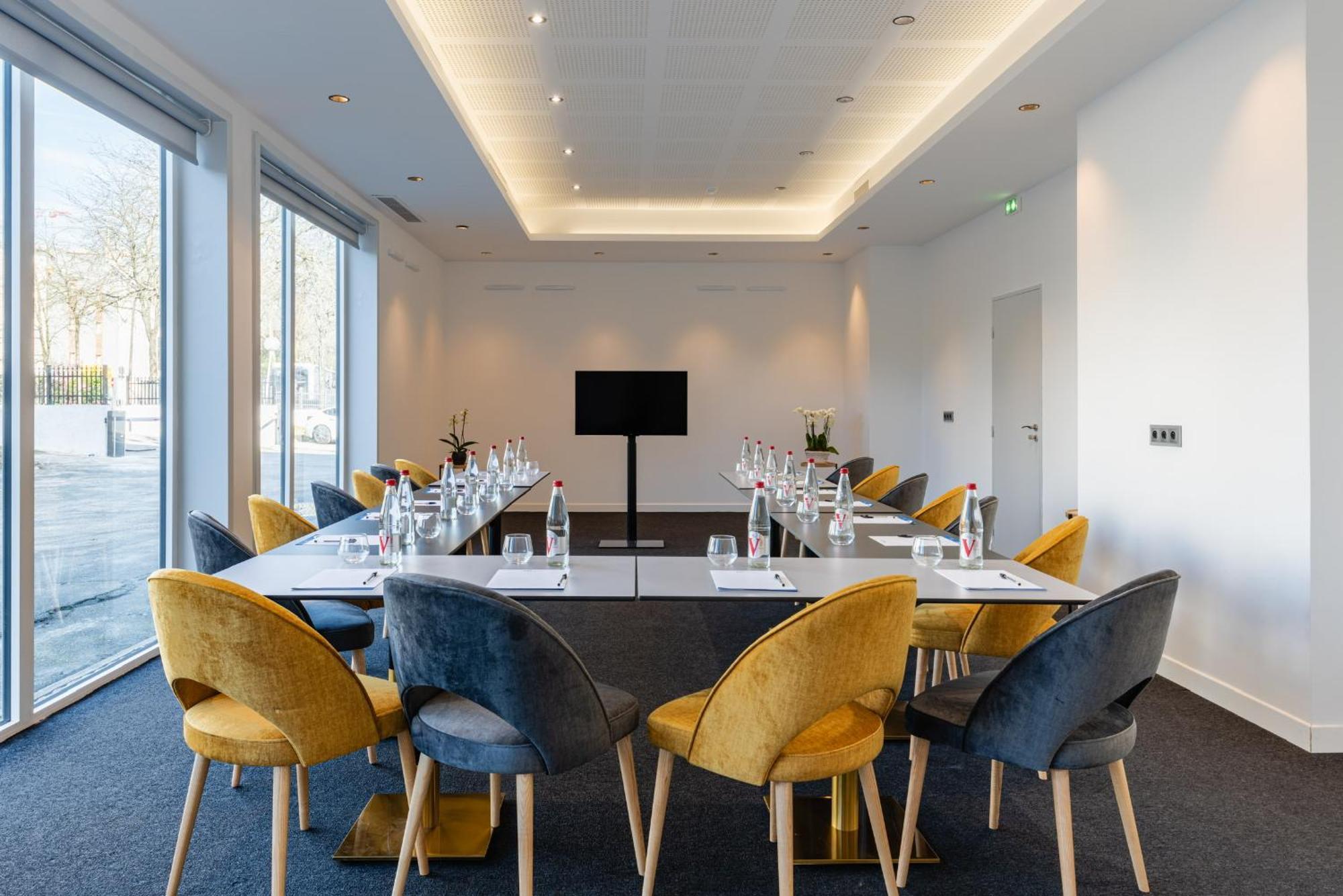 Brit Hotel Privilege Paris Роні-су-Буа Екстер'єр фото